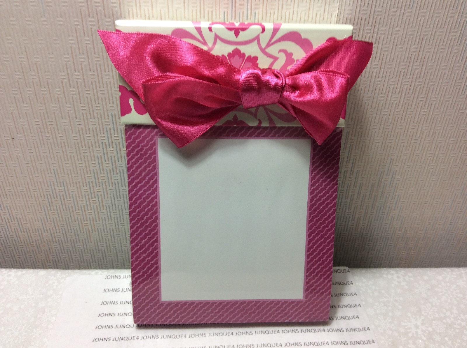 HALLMARK MEMO CADDY New with tag in sealed plastic PINK 200 Sheets 7″ by 4.5″