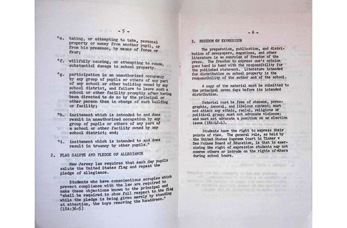 1970 Burlington Township HS Handbook NJ Vietnam Draft Board Info Book NJ