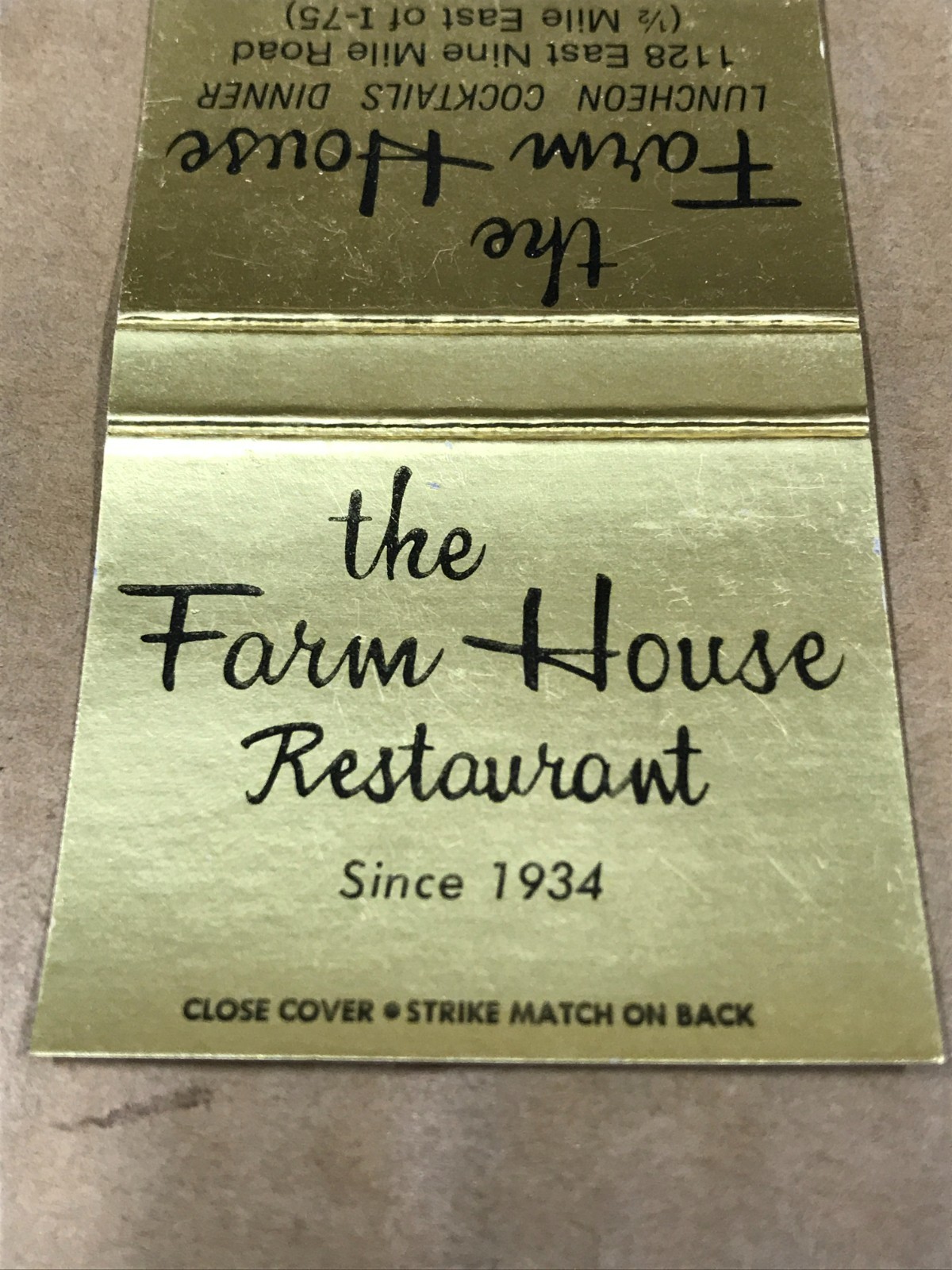 Vintage The Farm House Restaurant – Hazel Park, MI – Matchcover, Matchbook
