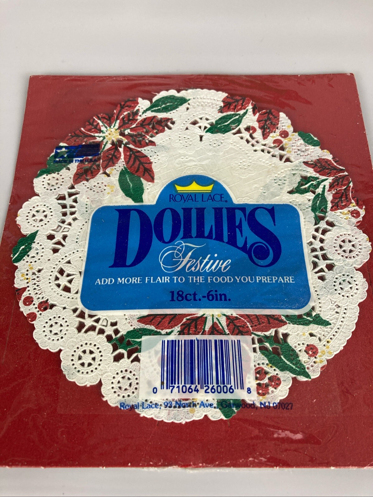 Vintage Paper Lace Doilies Christmas Poinsettia Green Holly 6″ NOS