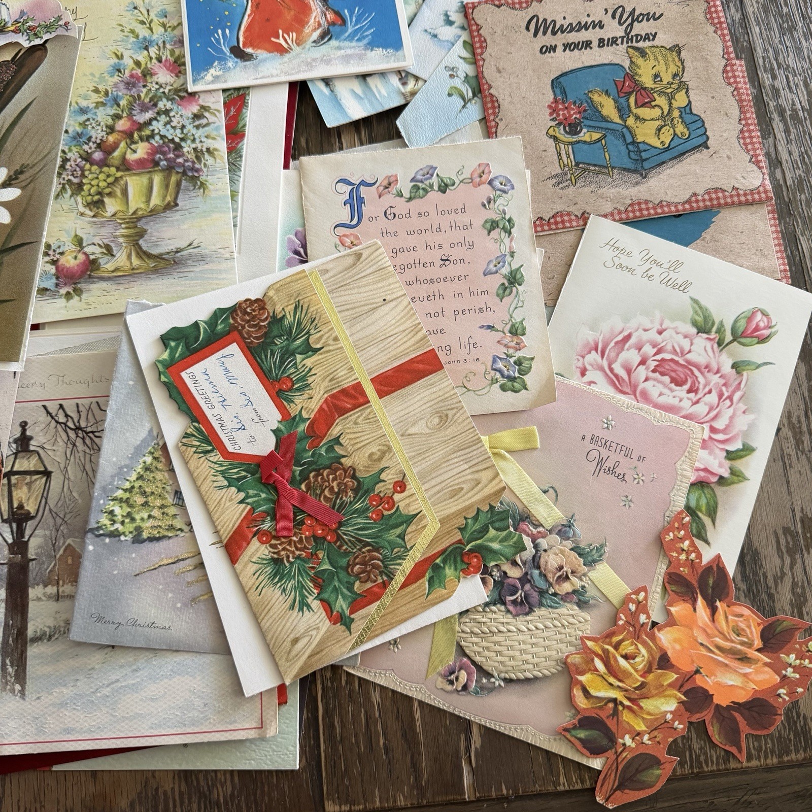 200+ Lot Used Greeting Cards + Paper Scraps 1930-1970s Scrapbooking Art Ephemera