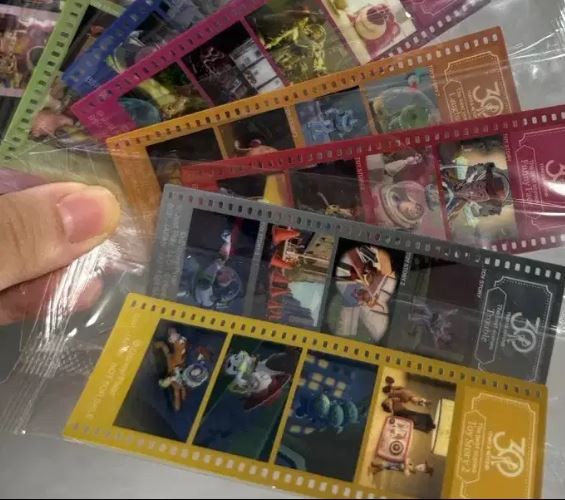 Disney Pixar Toy Story 30th Anniversary Book Clip Set 10pcs