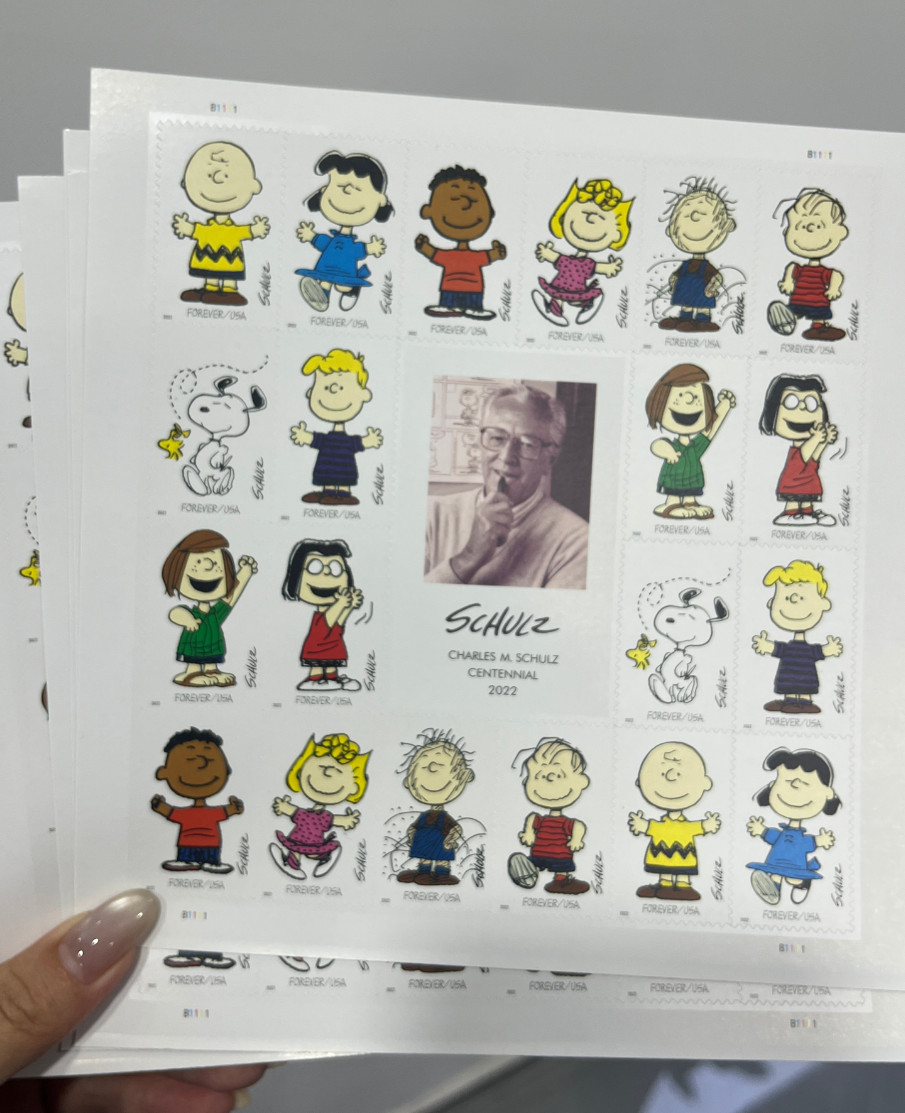 100 USPS First Class Letter Stamps Schulz Snoopy Charlie Brown Peanut 5 sheets