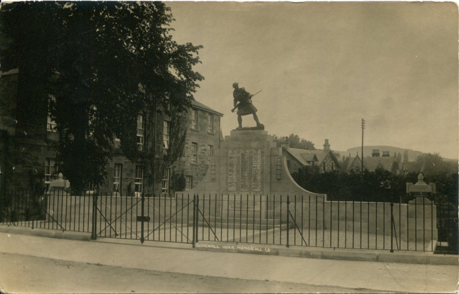 [WWI] Dingwall War Memorial – Postcard