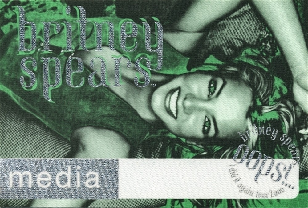 Britney Spears 2000 Oops!… I Did It Again concert tour Media Backstage Pass