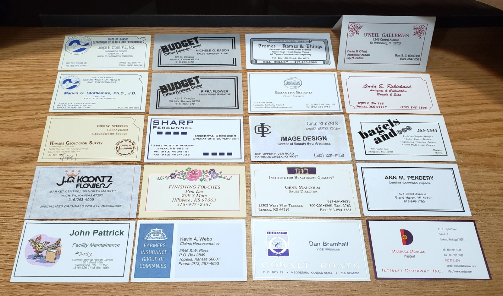 🔥 LOT of 100 Misc. BUSINESS CARDS w/ BORDERS for BUSINESS CARD COLLECTION L10
