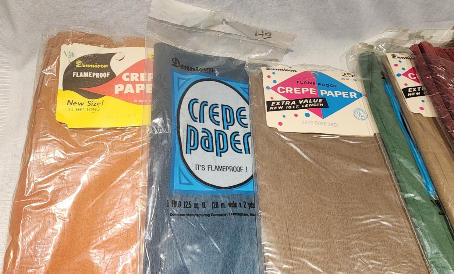 12 Pkg Vtg DENNISON Crepe Paper Fall Colors Crafts 10Ft x 20″ Green Tan Orange