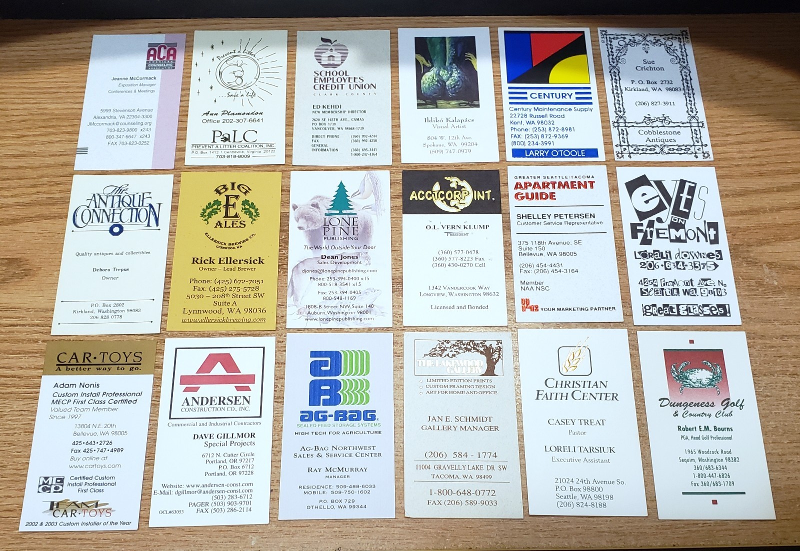 🔥 LOT of 100 VERTICAL BUSINESS CARDS for BUSINESS CARD COLLECTION L9