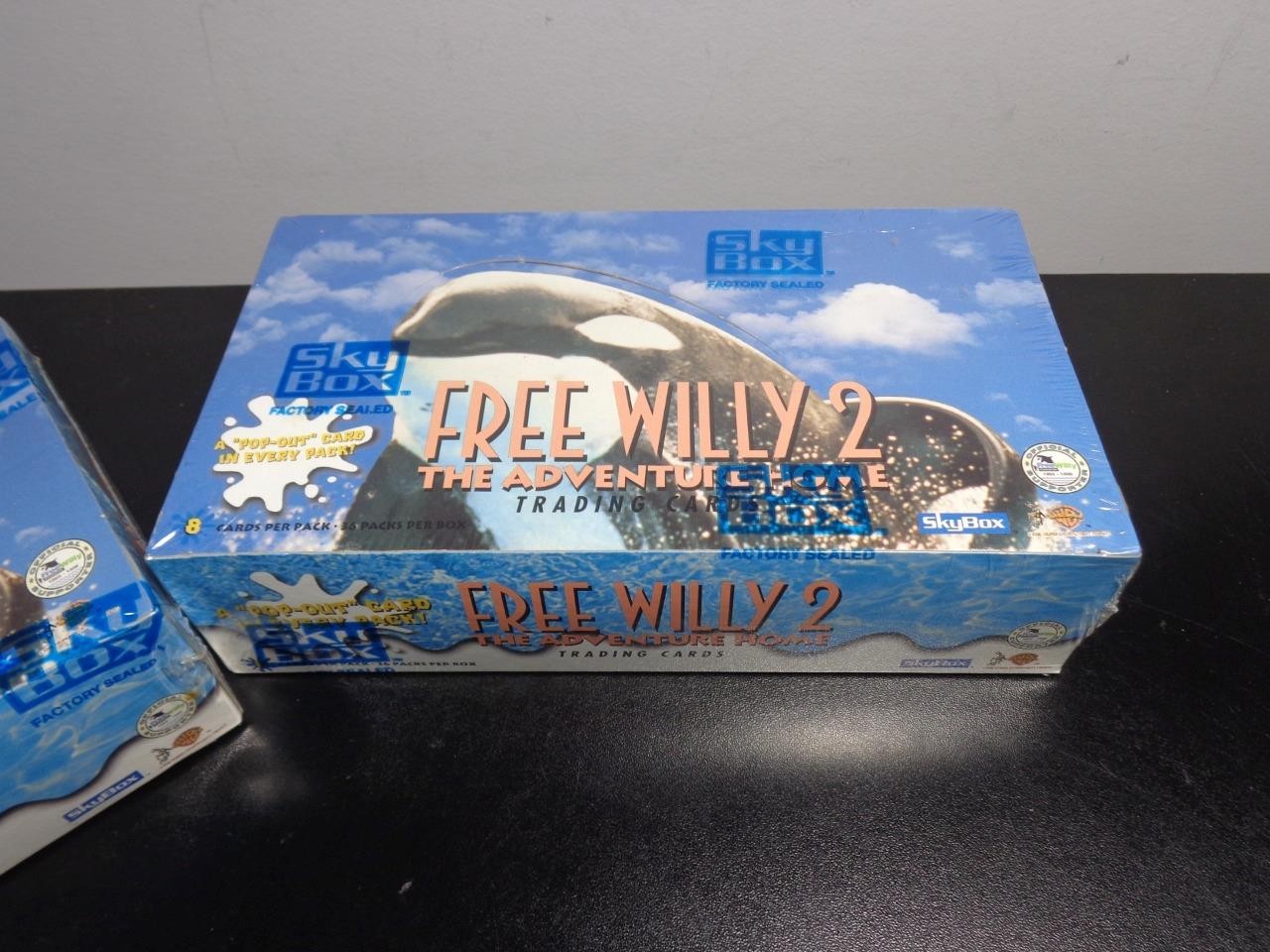 ONE FACTORY SEALED BOX OF FREE WILLY 2 THE ADVENTURE HOME TRADING CARDS SKY BOX