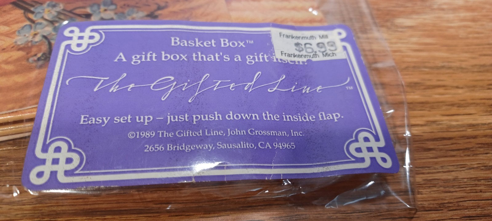 The Gifted Line Basket Box Vintage Birds-In-A-Boater Open Package Unused