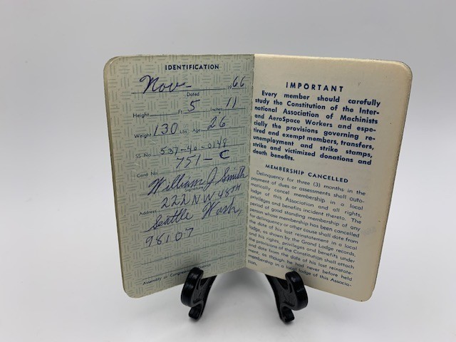 1960’s International Association of Machinists Monthly Dues Booklet w/Stamps
