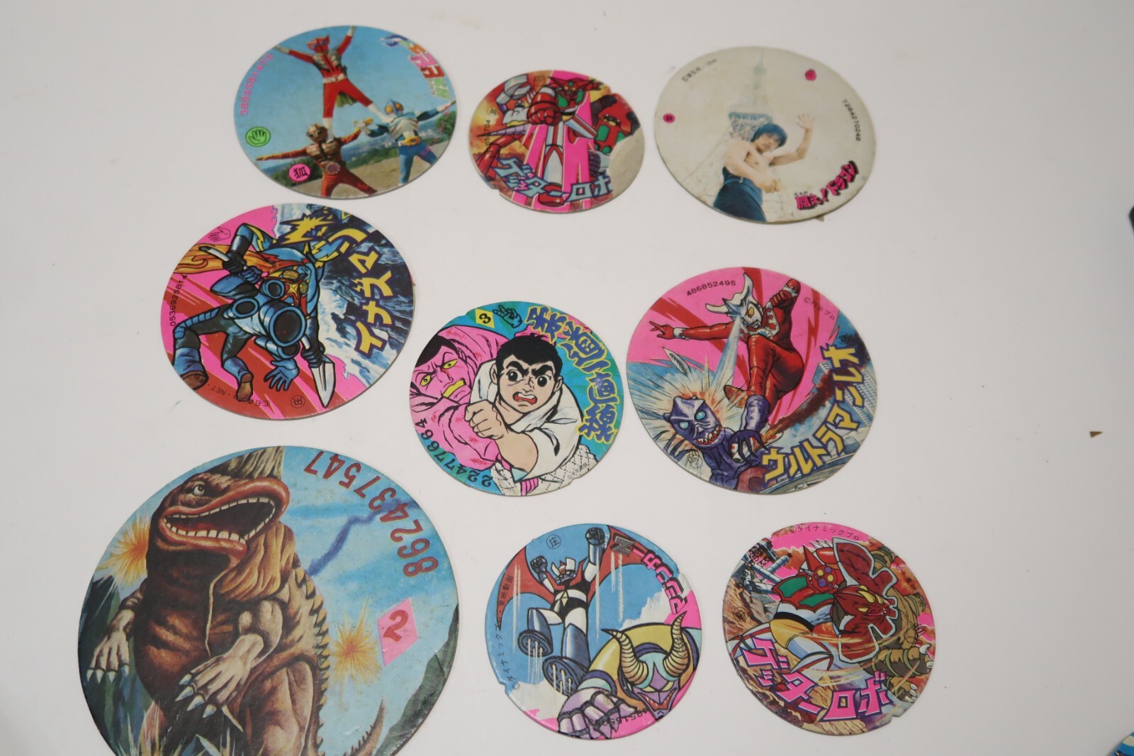 Vintage Japanese Menko Cards Lot – Approx. 140 Pieces Masked Rider Mazinger Z