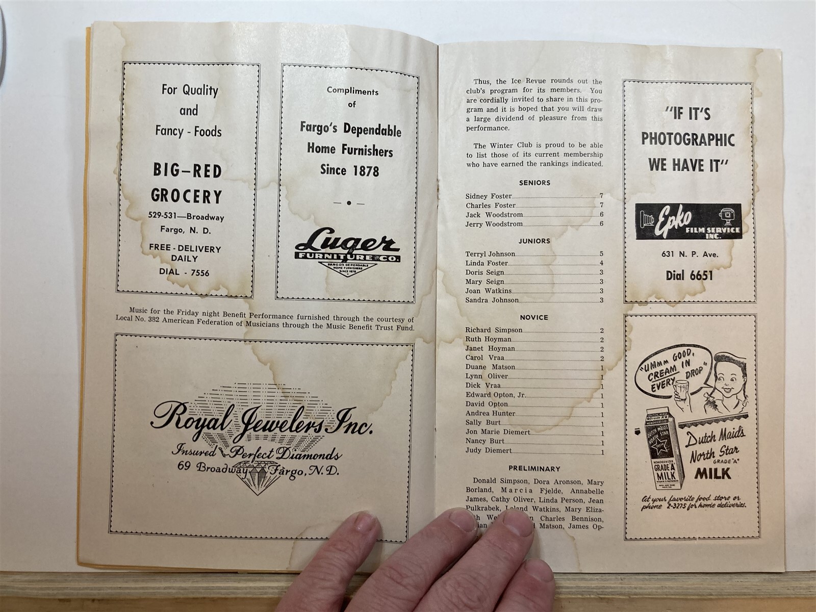 1952 Jack Frost Ice Revue Fargo Moorhead Winter Club Ice Skating Program ND MN
