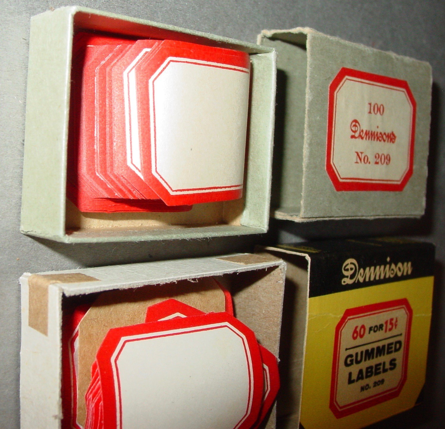 293 Vintage Dennison Gummed Red Border Bottle Craft Labels #217 #209 Mix NOS USA