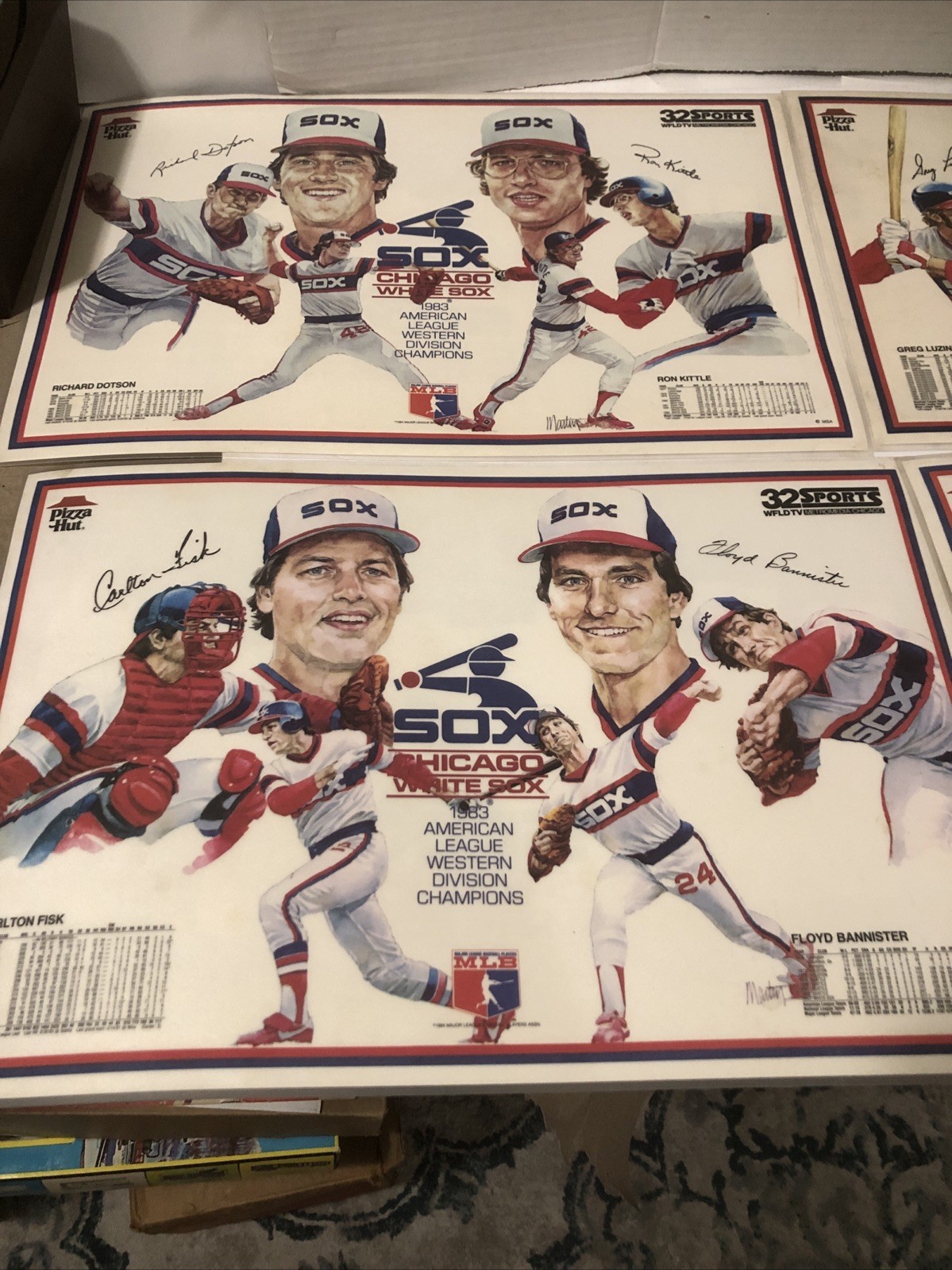 Vintage 1983 Signed (facsimile) Chicago White Sox Pizza Hut placemats. Lot Of 4