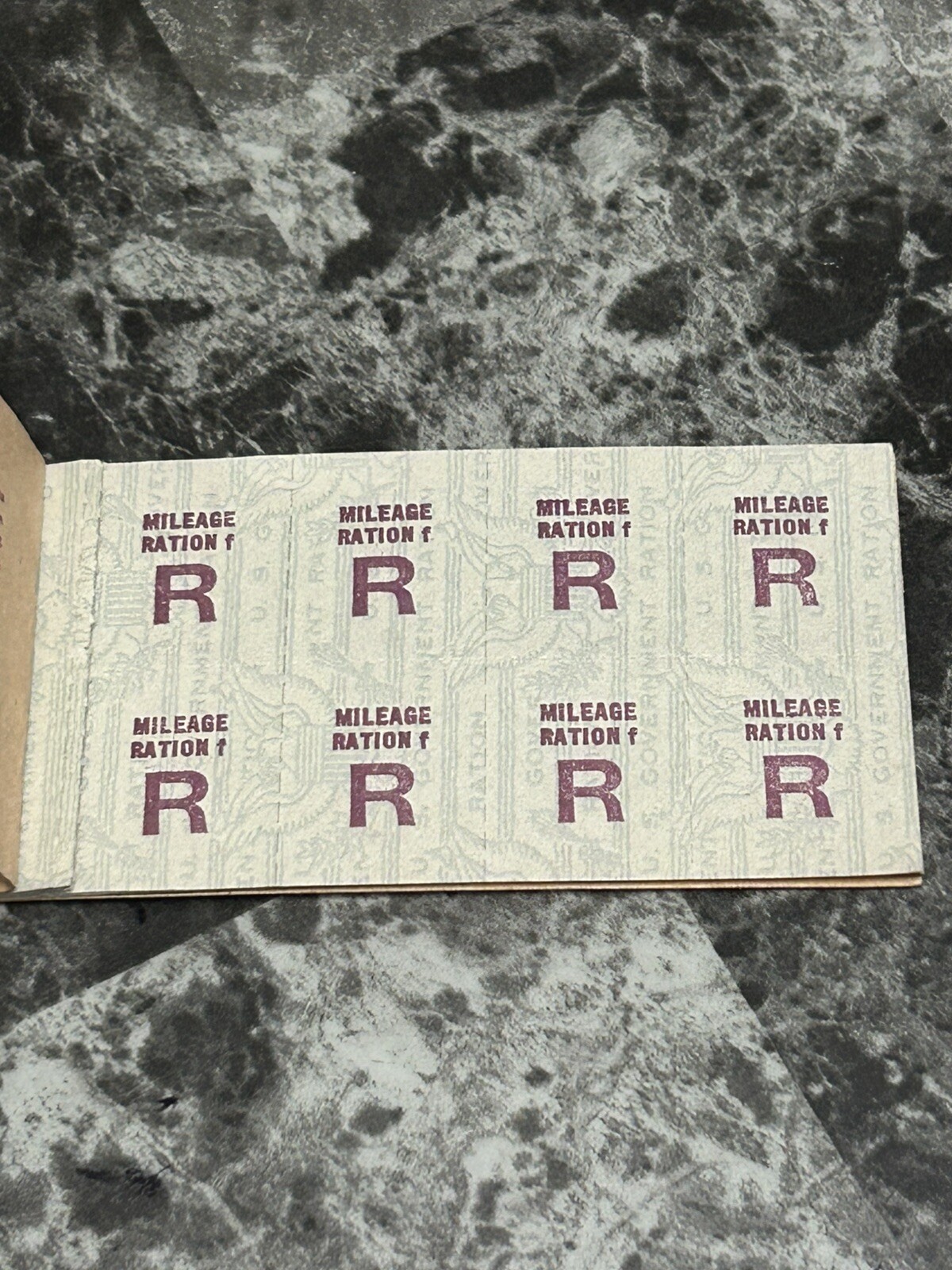 1943-1944 NON HIGHWAY RATIONS BOOKLET WITH 4 FULL PAGES LEFT CHICAGO ILLINOIS