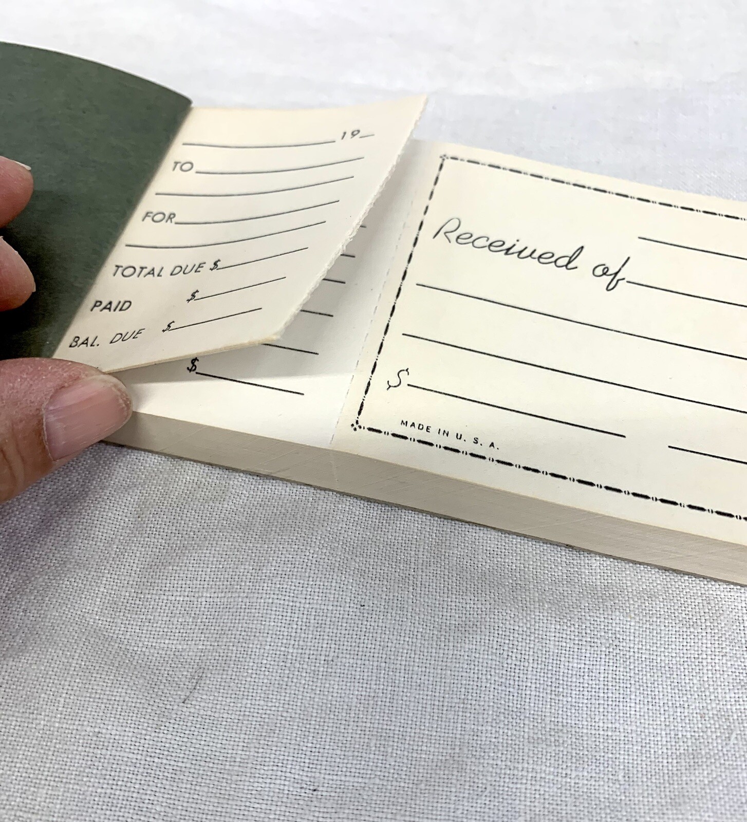 Vtg WOOLWORTH / HERALD SQUARE Money Receipts 140 Pages 8 x 3 inches Green