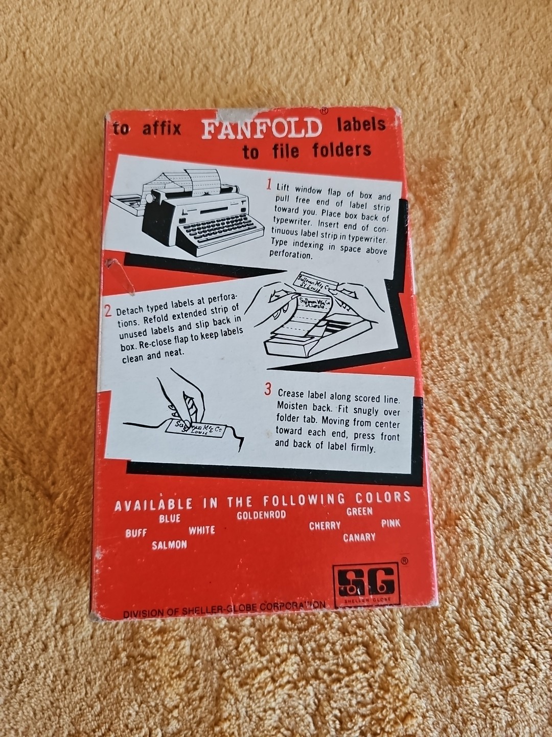 Fanfold 500 Gummed Labels Green Open Box No. 28 MCM Vintage