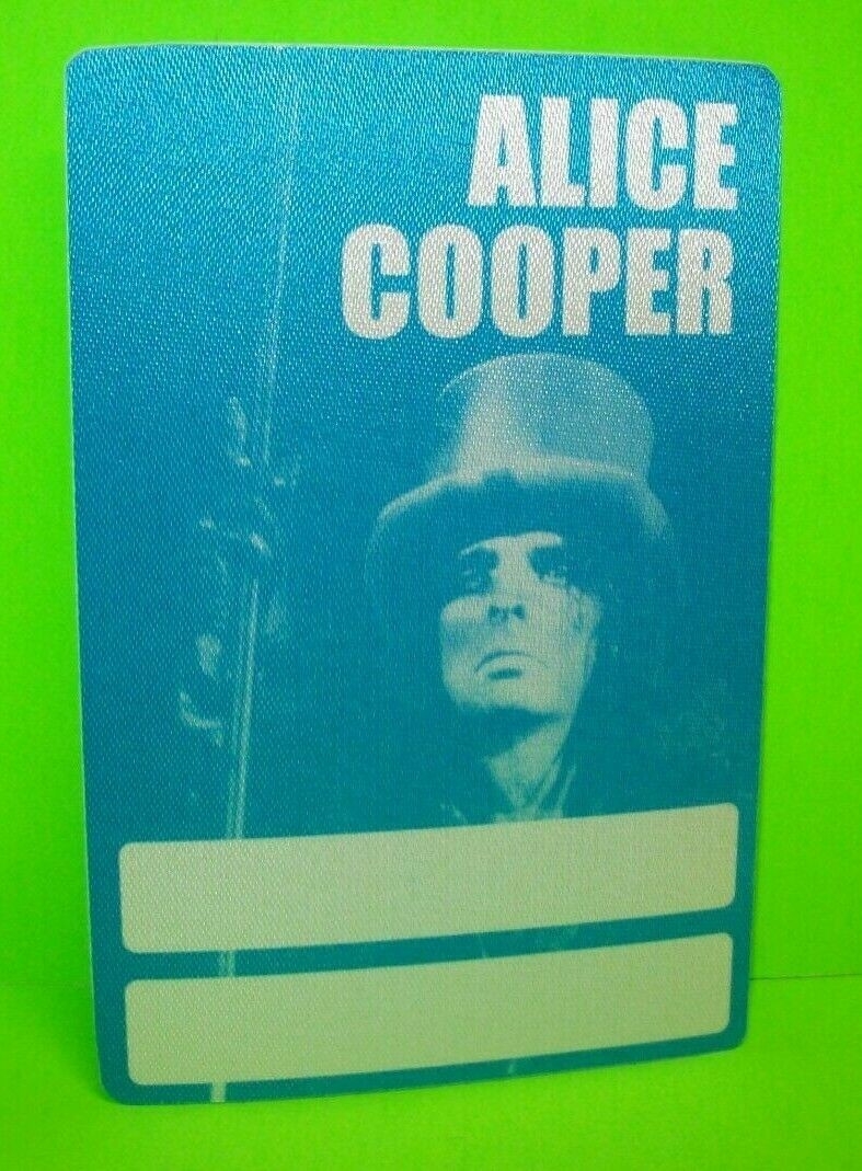 Alice Cooper Back Stage Pass VIP Original 1997 Tour Heavy Metal Top Hat Blue
