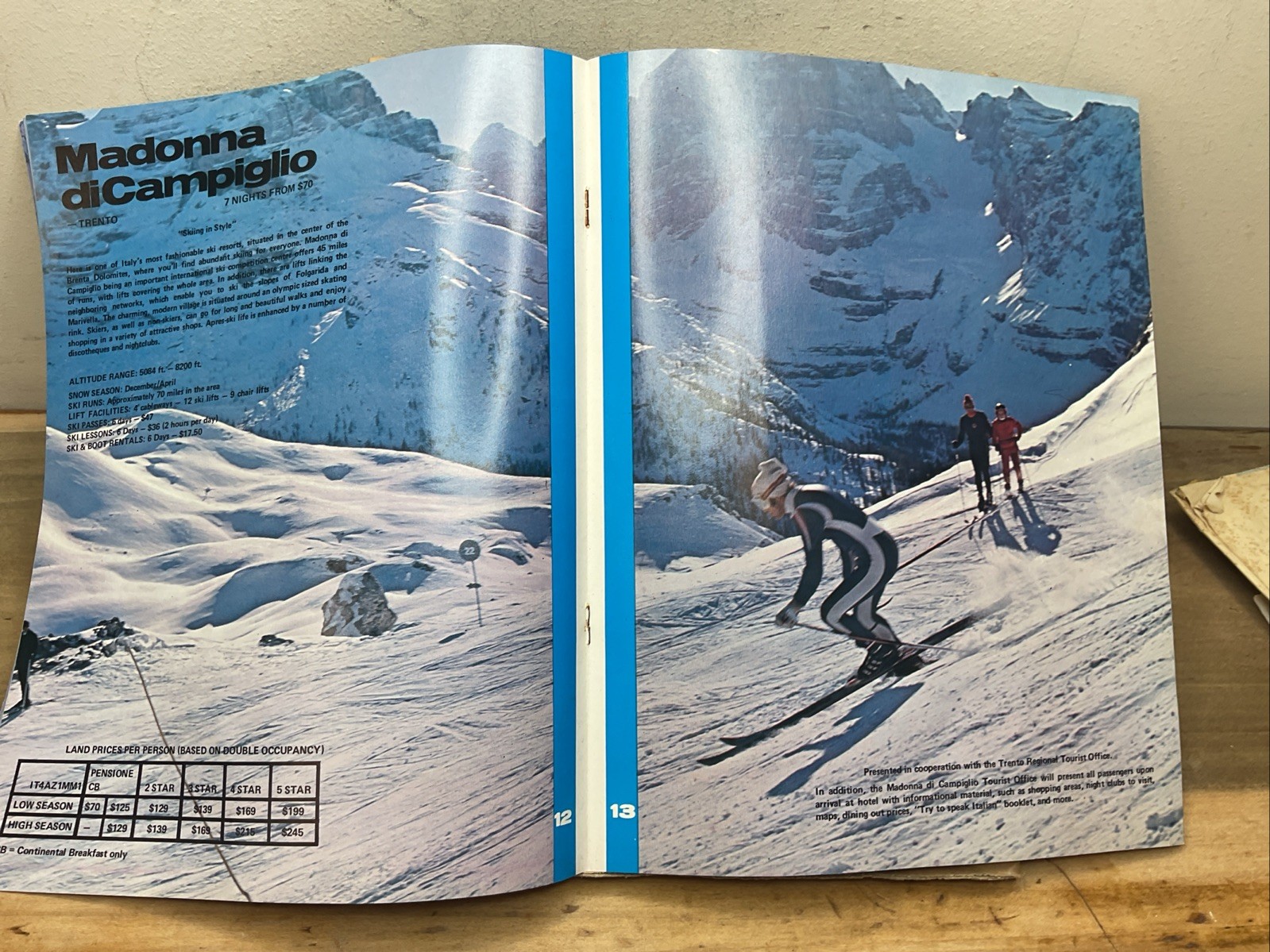 1974 Alitalia Air Transpiration Europa ski Tour Adventures United Airlines B40