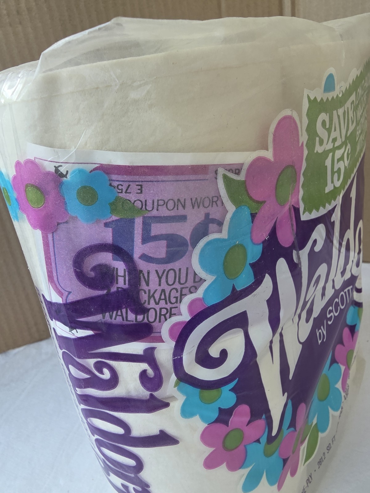 Vintage SCOTT WALDORF Flower Power Toilet Paper NOS In Sealed Package 4 Rolls
