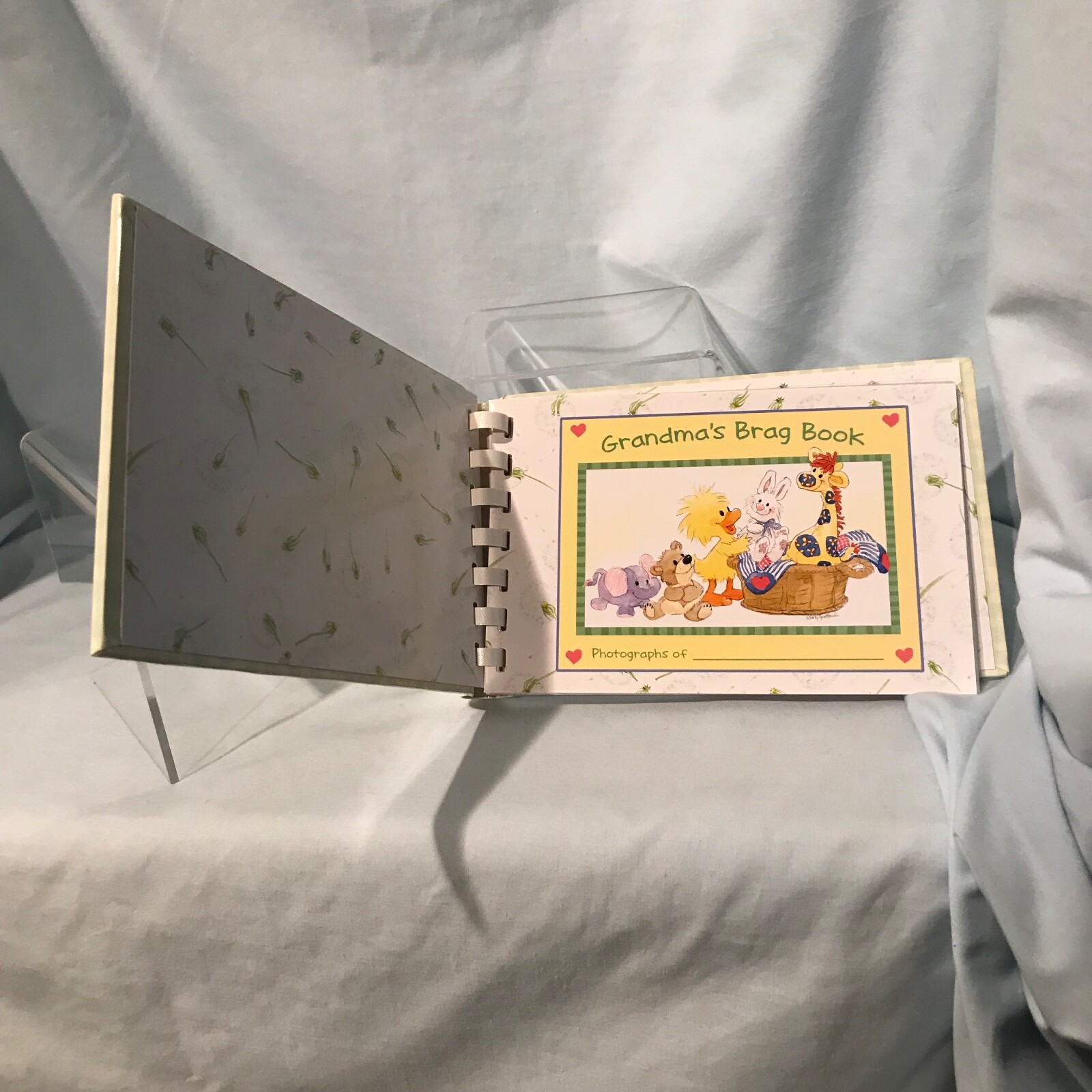 Suzy’s Zoo Vintage Grandma’s Brag Book In Plastic Sleeve 4″ x 6″ Photos $14.99