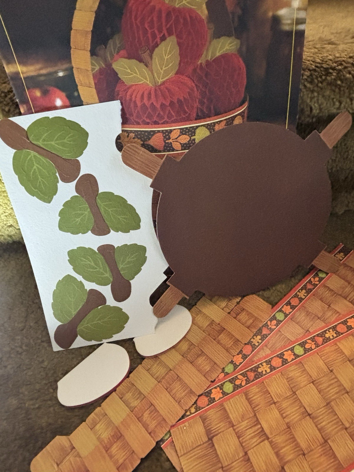Vintage Hallmark 1970’s Fall Fancy Apple Basket Centerpiece Complete 14” Tall