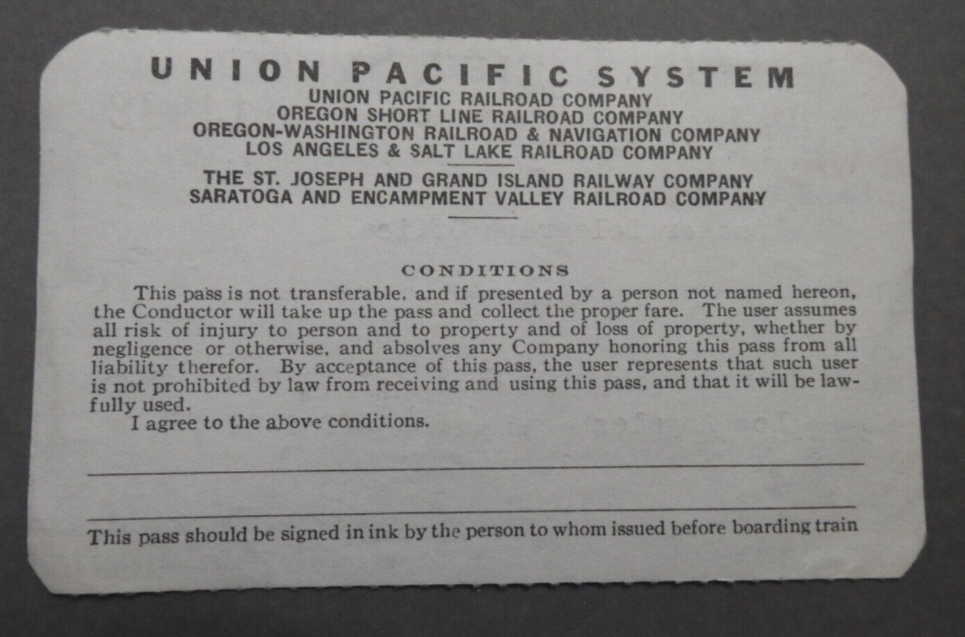vintage 1935 UNION PACIFIC Railroad Co PASS railroadiana