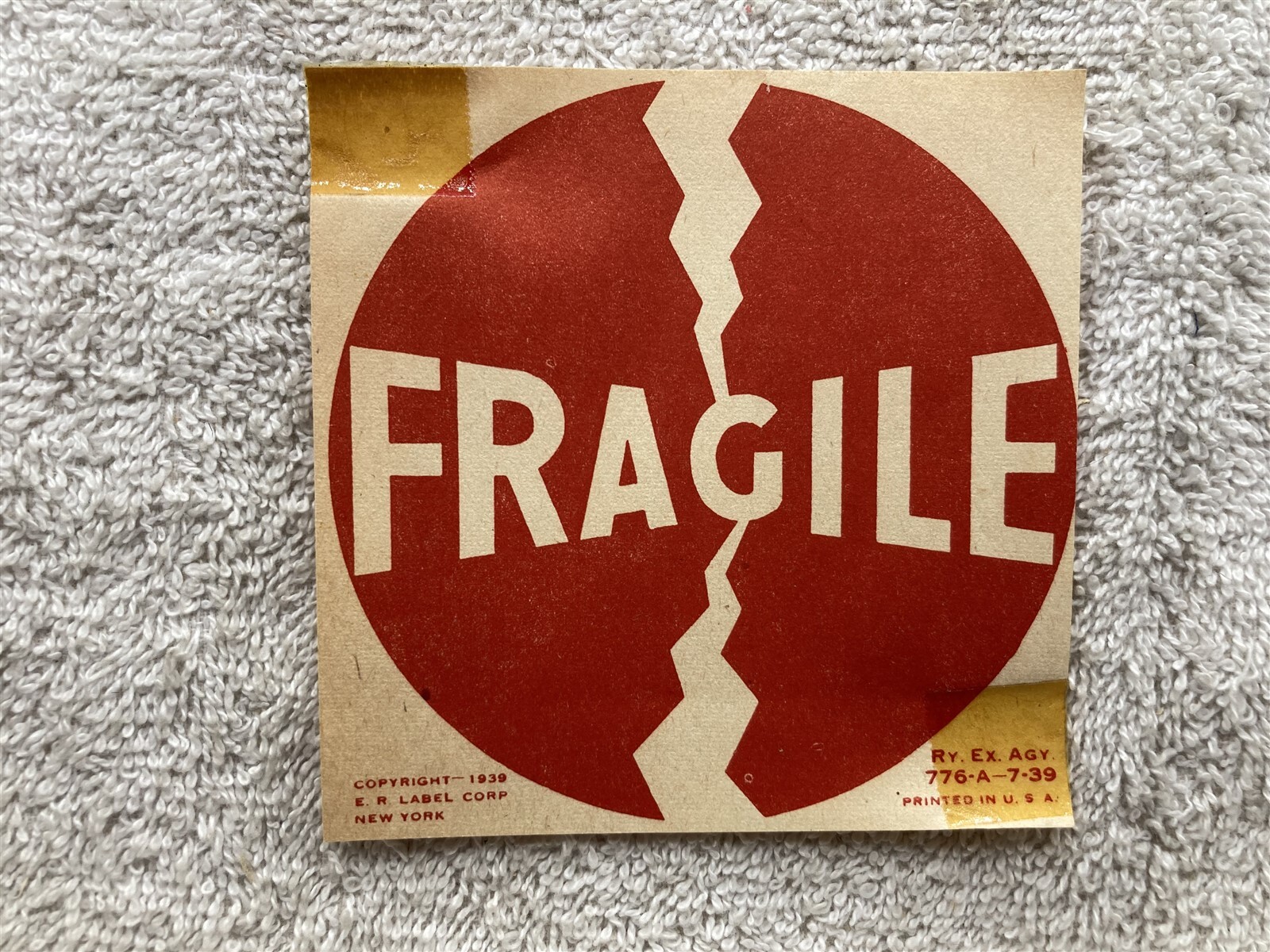 1939 E.R. Label Corp New York Fragile Label Vtg