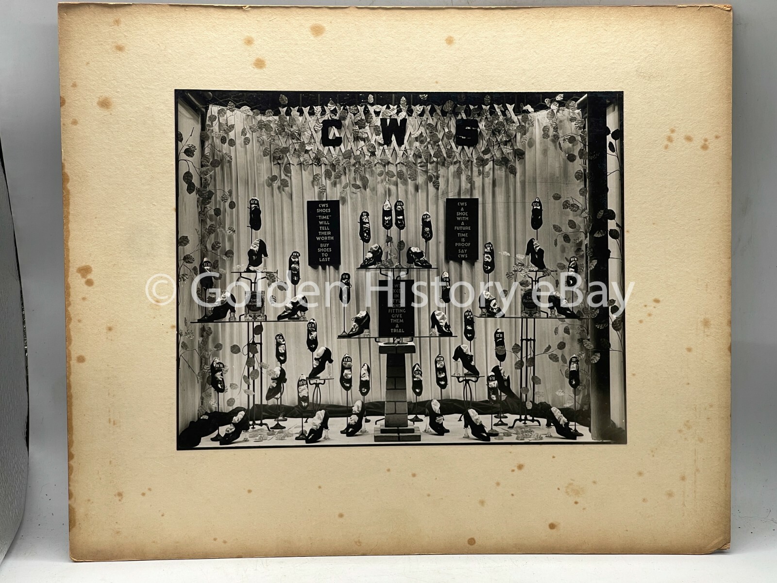 VINTAGE CO-OP SOCIETY CWS WINDOW DISPLAY PHOTO PHOTOGRAPH CHINGFORD 1938
