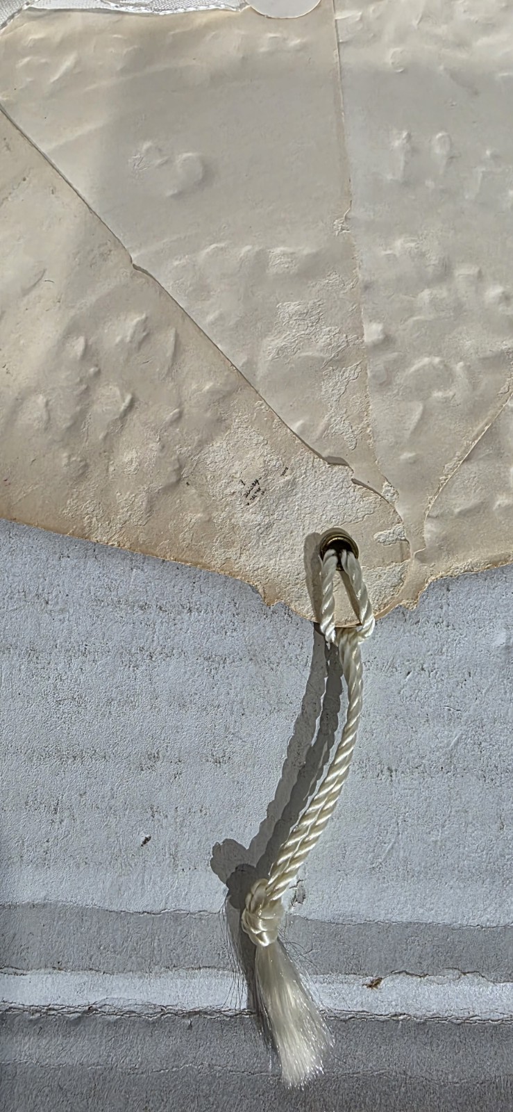 Greeting Card Hand Fan Victorian Roses Tassel A Gift of Love Vintage??