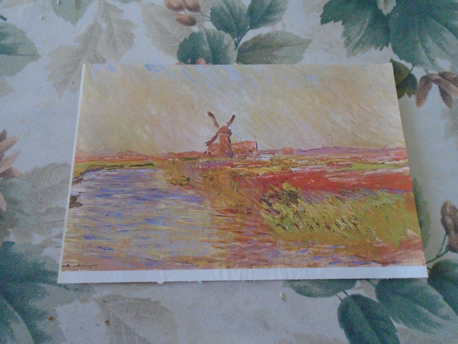 VAN GOGH POSTERS (2) COLOR 8 BY 11 INCHES AUTOPORTRAIT