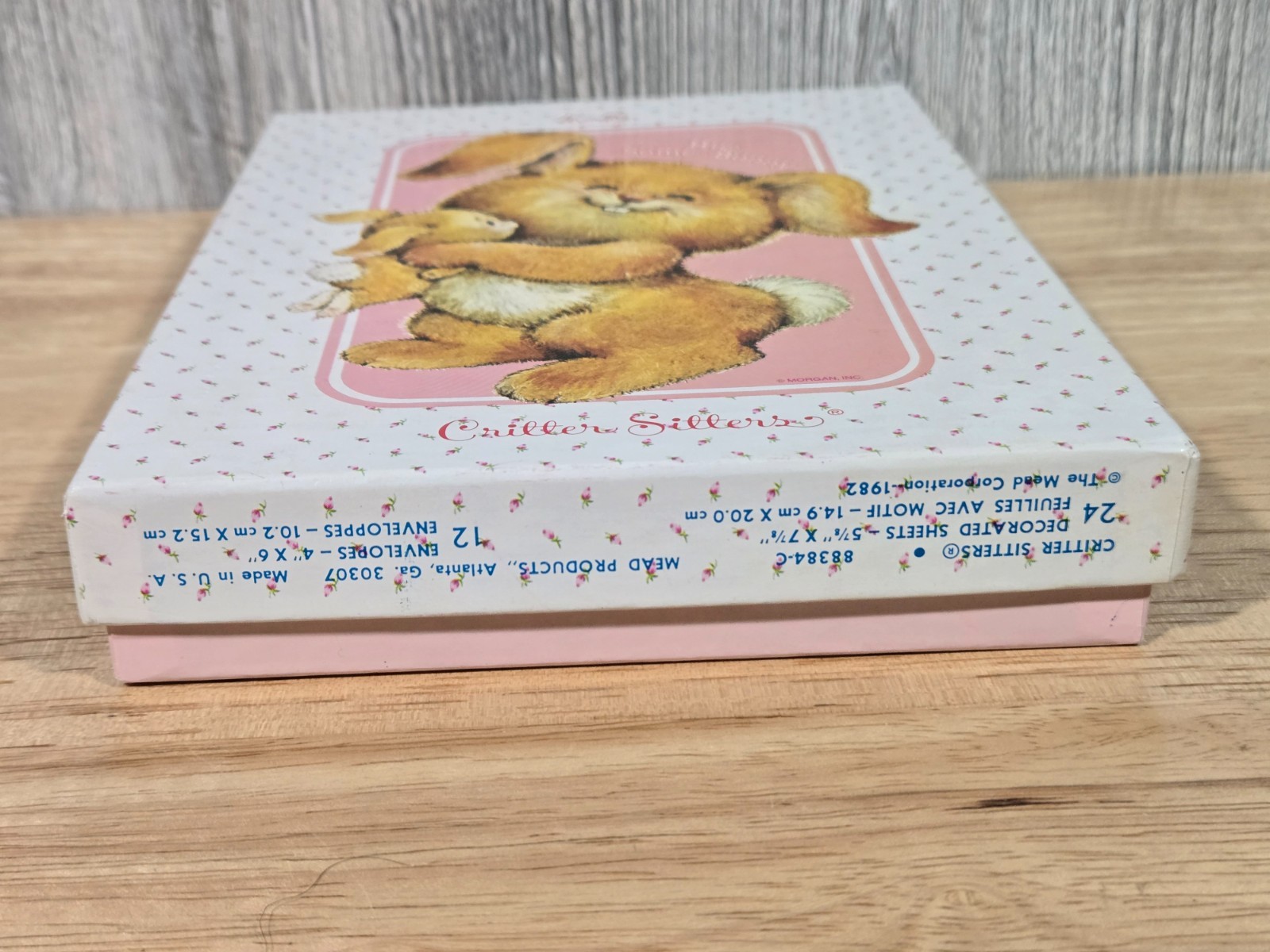 Critter Sitters Hug Some-Bunny Stationary Set Vintage 1982 Mead Montag 21 Sheets