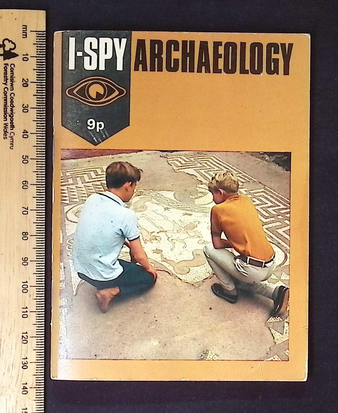 I-SPY – Archaeology by Big Chief I-SPY, 1972 The Dickens Press PB