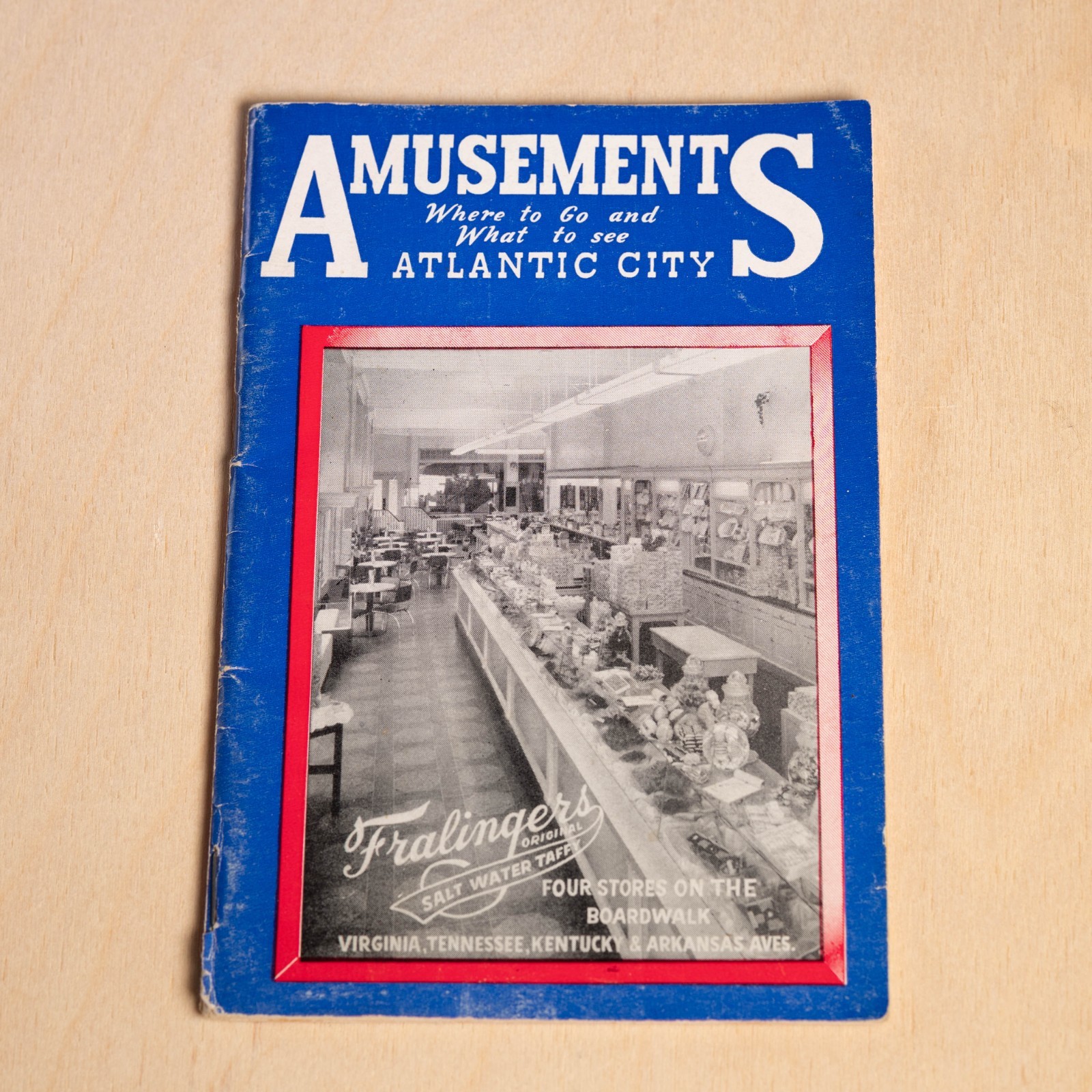 1952 Atlantic City Amusements Guide with Pennsylvania Reading Seashore Lines