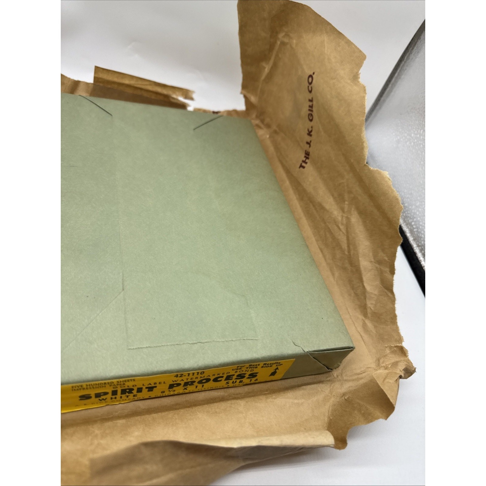 ANTIQUE 500 PAGE REAM AB DICK GOLD LABEL WATERMARKED BOND SPIRIT PROCESS 1920S