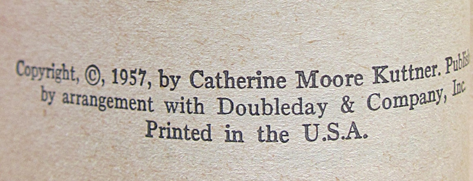 DOOMSDAY MORNING~C. L. MOORE~AVON PUBLICATIONS #T-297~MASS MARKET PAPERBACK~FINE