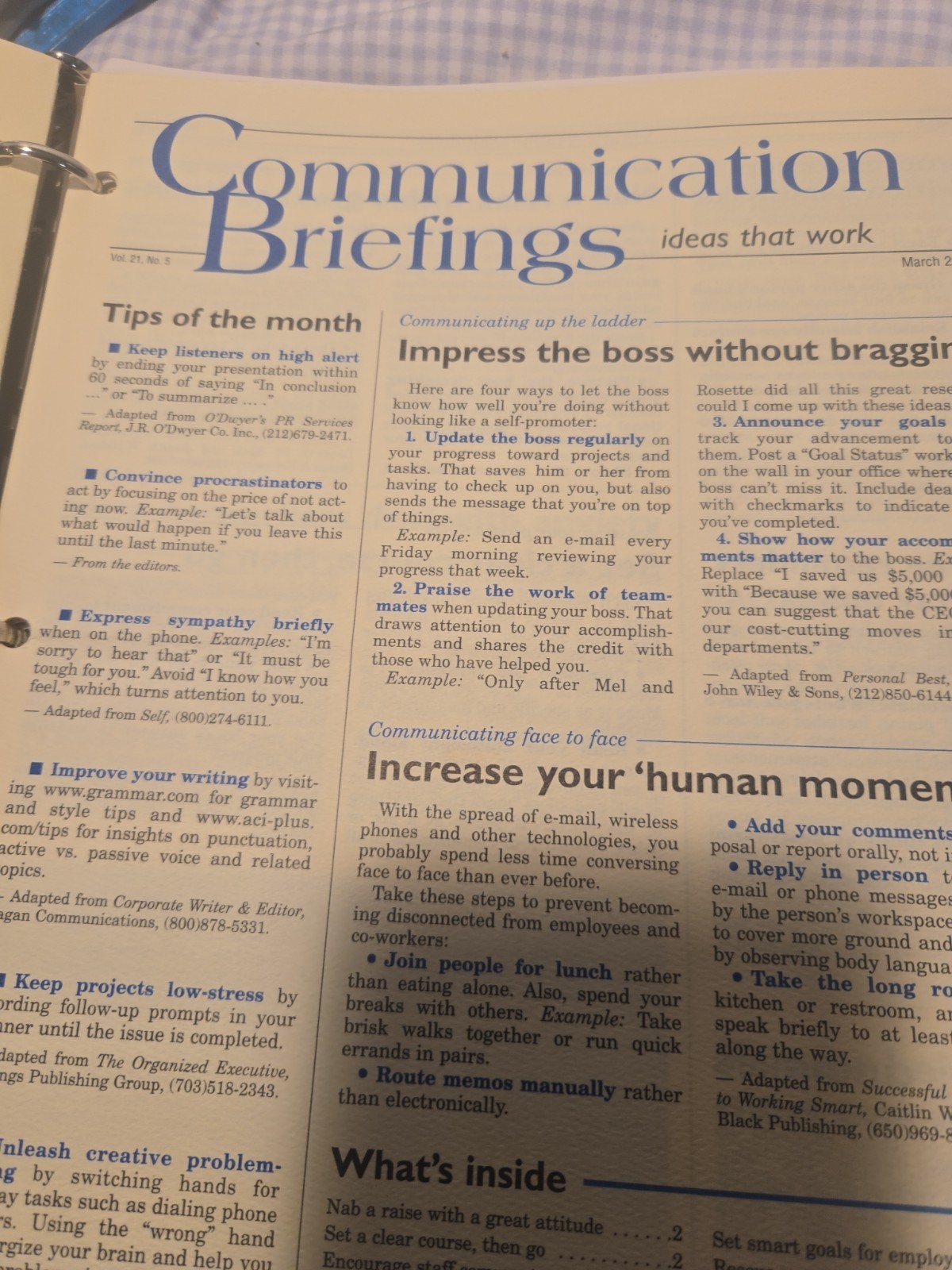 Communication Briefings 2002-2003 Business Management Newsletter Binder Lot